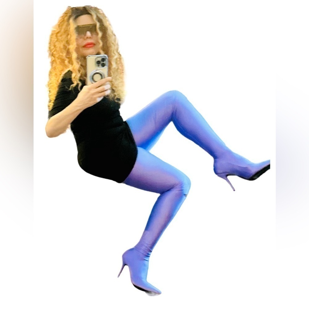 AKIRA VIOLET FABRIC OVER THE KNEE BOOTS NWT SIZE 9